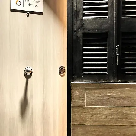 Nel Vico Apartment